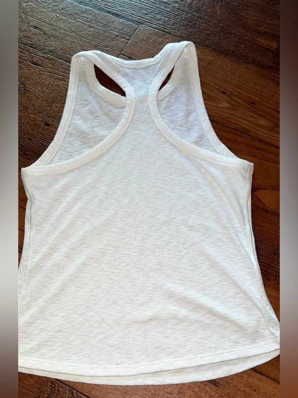 Vuori Rise Racerback Tank Top White Slub Jersey Athletic Womens Medium - Picture 3 of 5